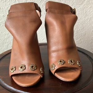 Coach: Brown Eddison G2503- adjustable ankle strap- Mule Heels- 5.5